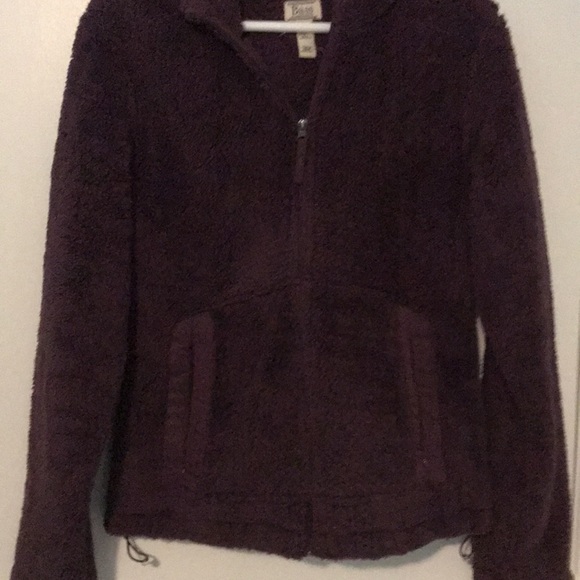 SALE- New Bass (S) Faux Fur 100% Polyester jacket - Picture 3 of 5